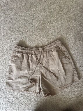 Women's Shorts - Beige